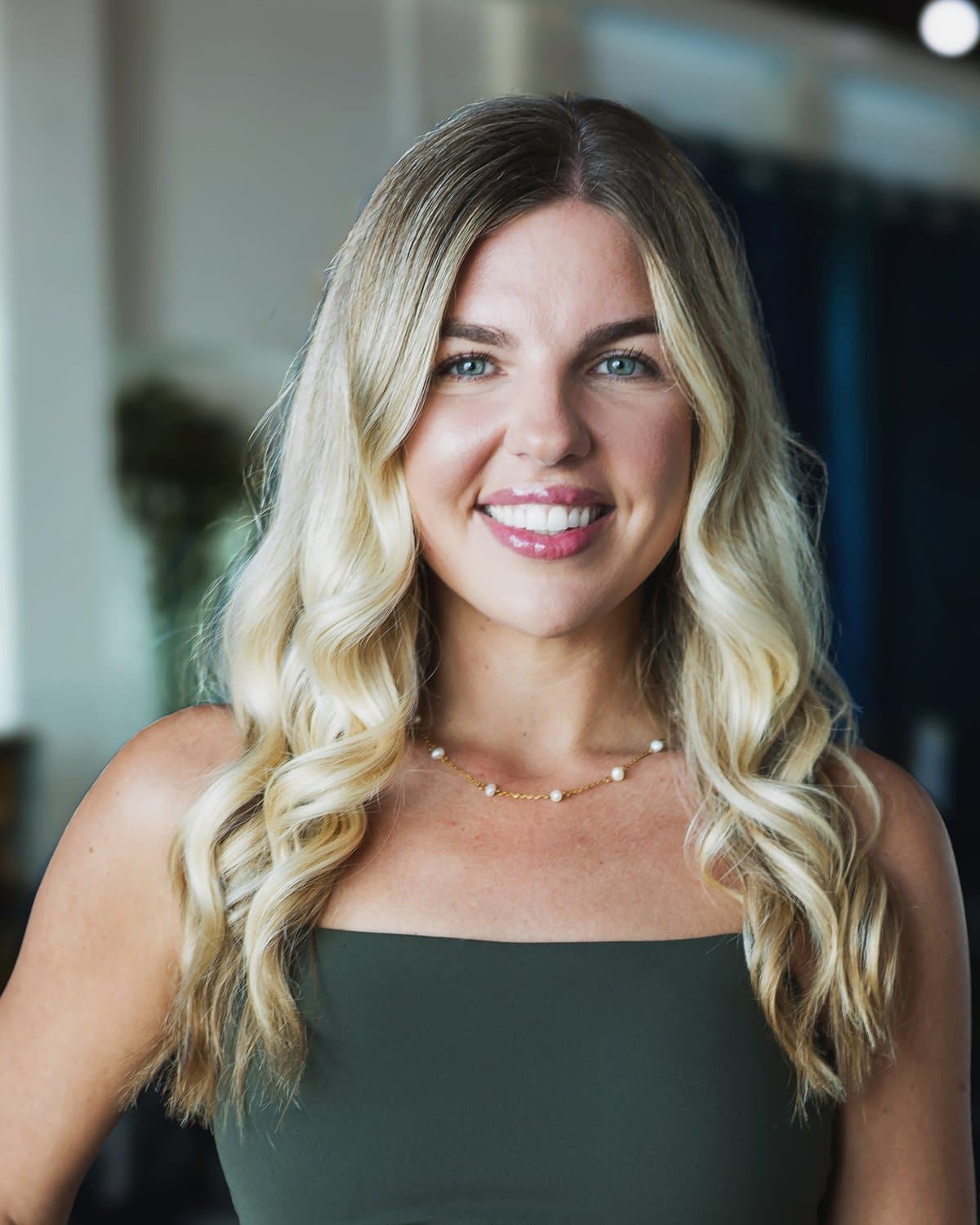 Bailey Ellis, Instructor