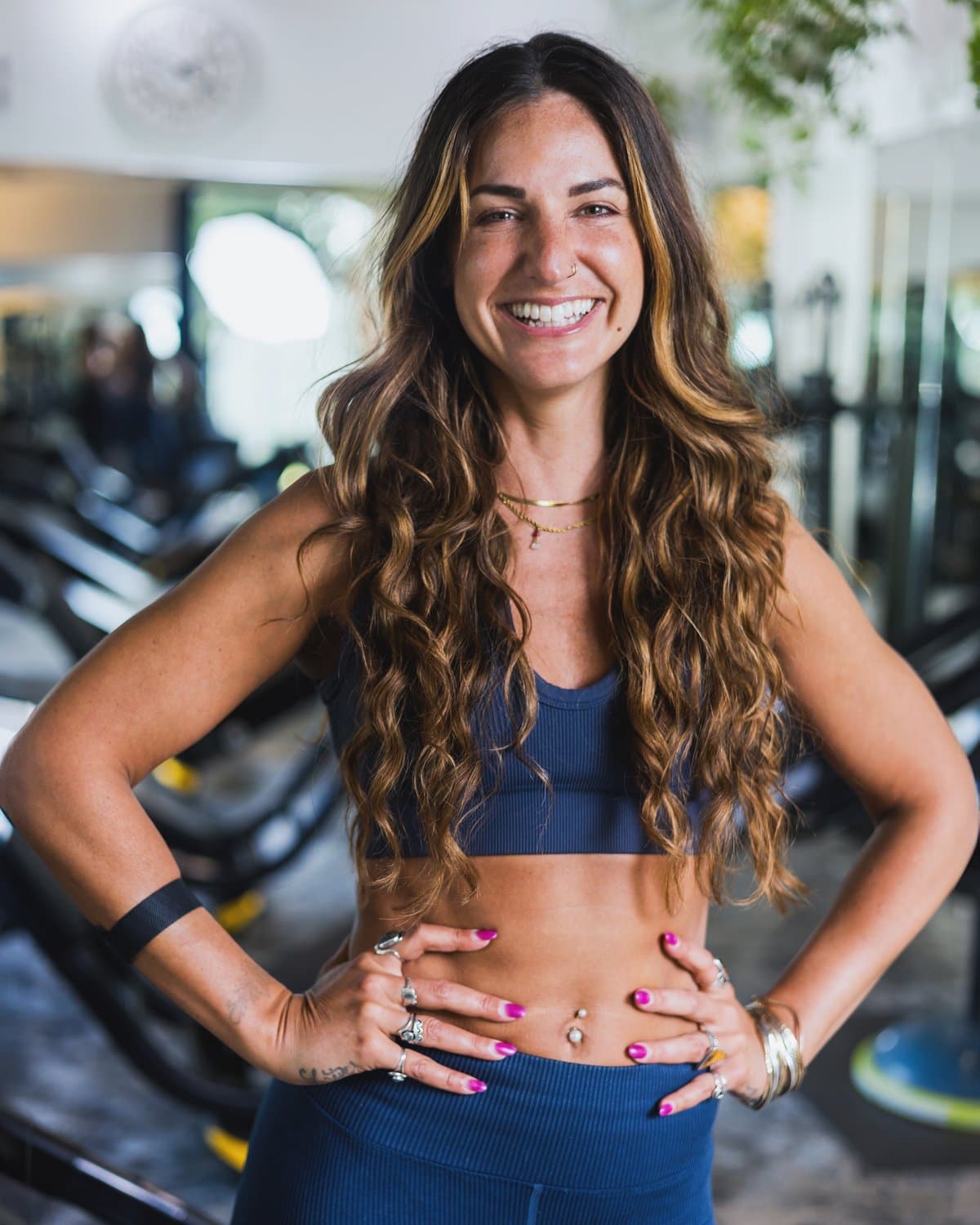Justine Cruz, Instructor